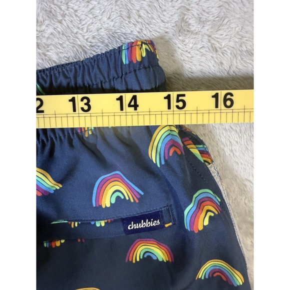 Chubbies The Rainbow Roads Classic Swim Trunks Mens Size Large Swim Shorts - Picture 9 of 11